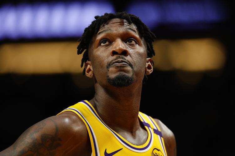 瓦科：特别感谢克雷桑给我这两次罚点机会，下回我再也不罚了（瓦科：感谢克雷桑两度让点，今后不再主罚点球）