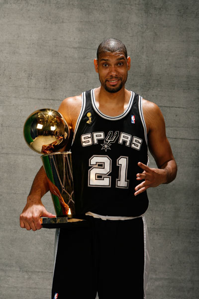 中超：北京国安客场2-1逆转上海申花（中超战报：北京国安客场2比1逆转上海申花）