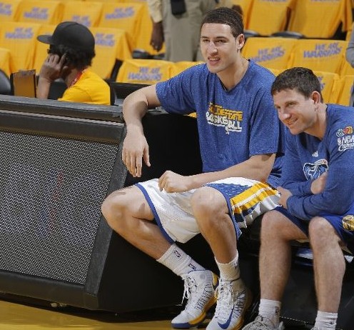 凯恩回应与巴萨传闻：我没和任何人接触，现在在拜仁很开心（凯恩澄清巴萨传闻：未与任何人接触，目前在拜仁很开心）