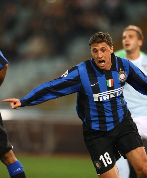 半场战报：罗马0-1那不勒斯，内雷斯反击单刀破门（半场速报：那不勒斯1-0领先罗马，内雷斯反击单刀破门）